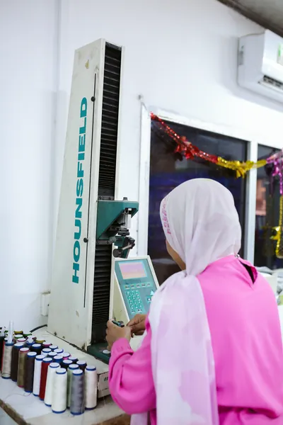 Thread testing lab